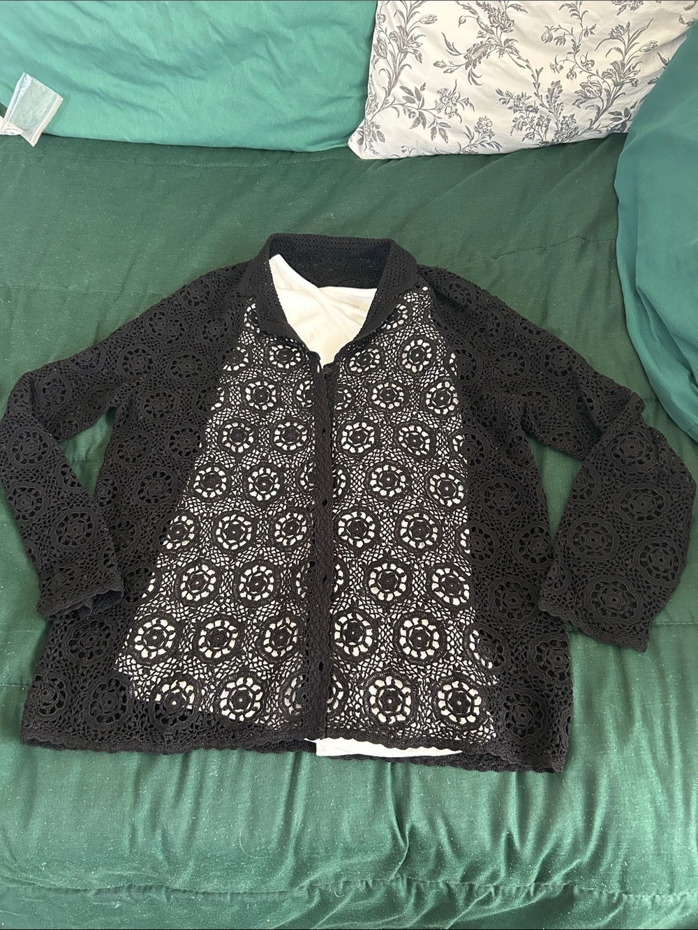 Vintage unusual crocheted light sweater / jacket